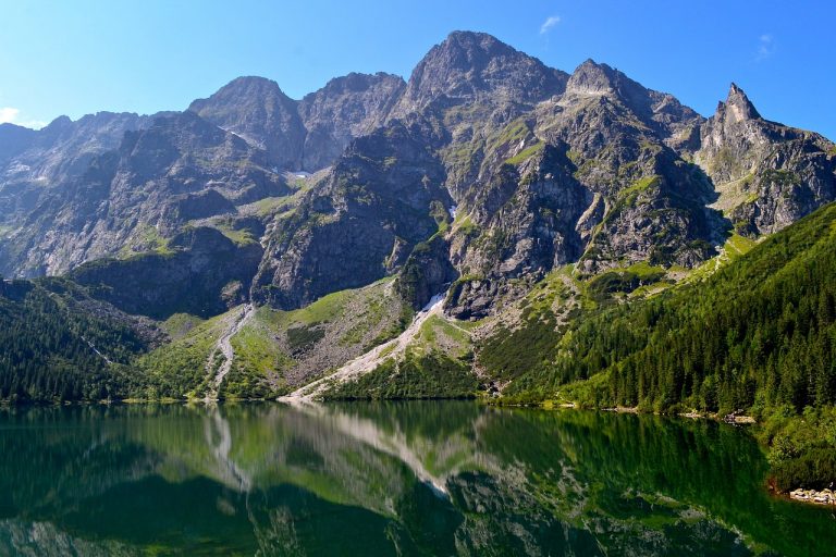 Góralska kuchnia – gdzie zjeść tradycyjne potrawy w Zakopanem?